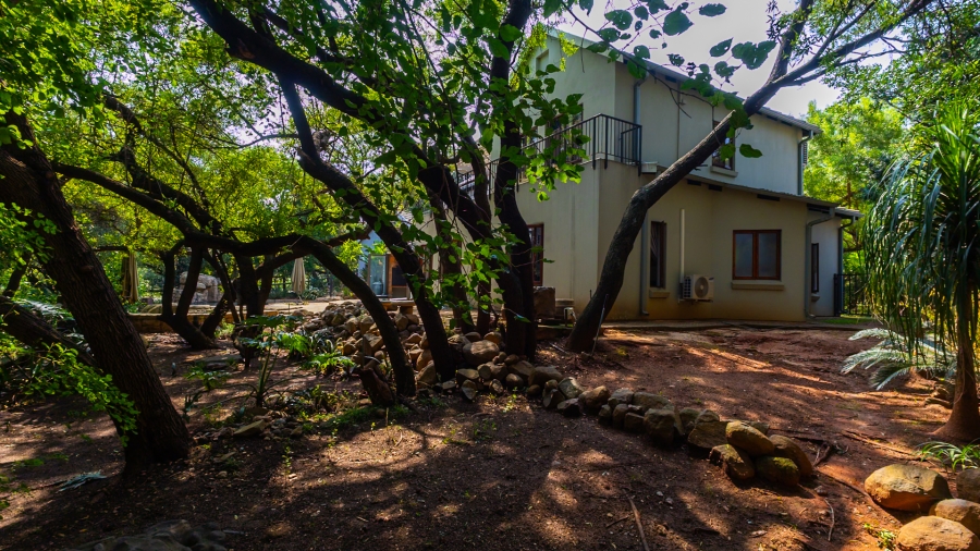 4 Bedroom Property for Sale in The Coves North West